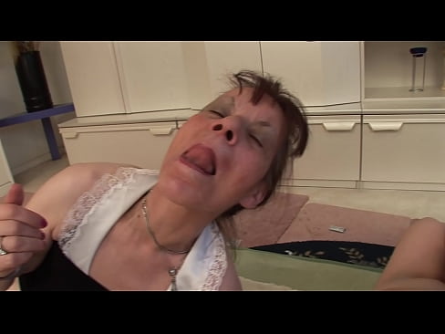 ❤️ To bestemødre og en bestefar har en trekant ❤️ Vakker porno ved no.pornovore.ru ﹏
