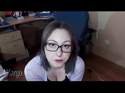 ❤️ Sexy jente med briller suger dildo dypt på kamera ❤️ Vakker porno ved no.pornovore.ru ﹏